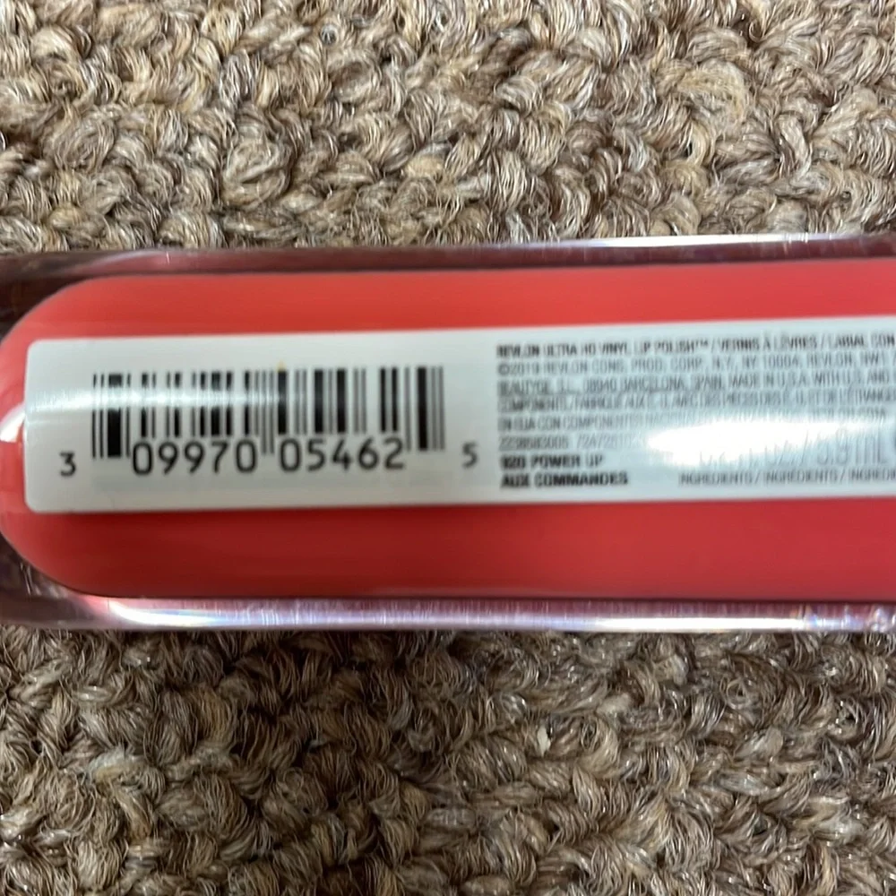 NWT Revlon Lip Polish 920 Power Up